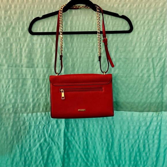 Aldo - bag - red - gold chain and zipper details - Picture 2 of 5